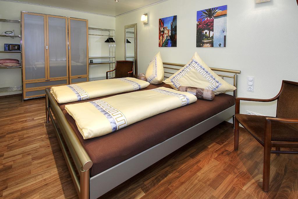 Business Suiten Bochum Pokoj fotografie